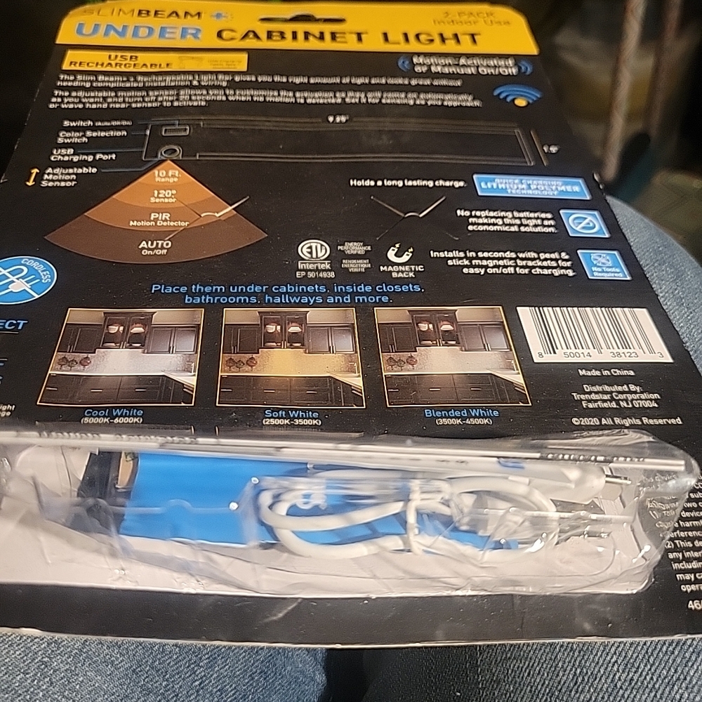 Wireless Motion Sensor LED Light - Silver - Picture 4 of 6